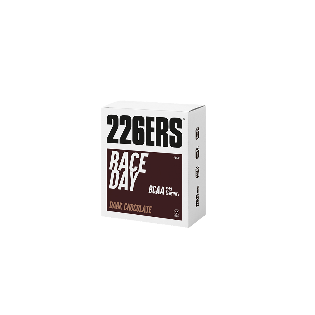Box Race Day Bar BCAAs Dark Chocolate by 226ERS – energy bar with carbs and BCAAs for endurance and muscle recovery